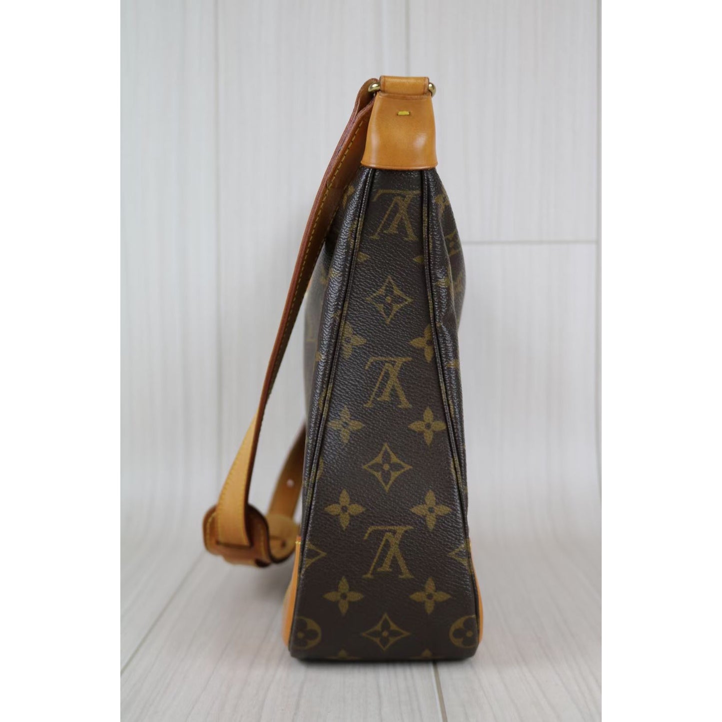 Rank A｜LV Monogram Boulogne 30 Shoulder Bag ｜060815