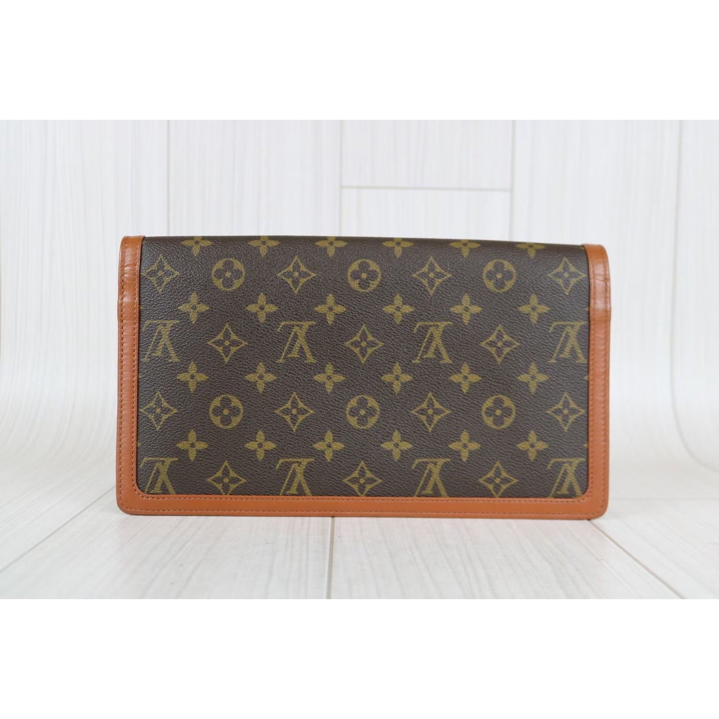 Rank A ｜ LV Monogram Clutch Bag｜031207