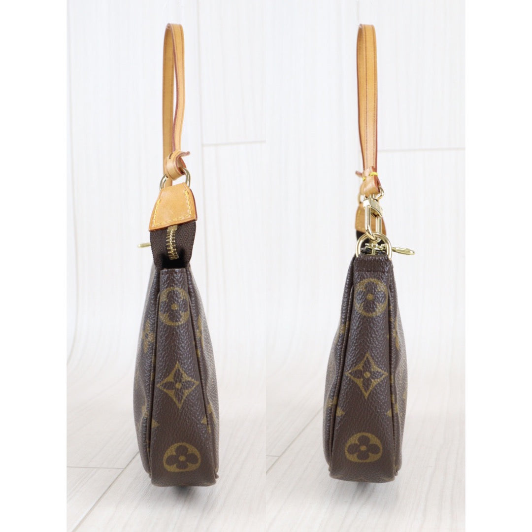 Rank A ｜ LV Monogram Pochette Accessoires ｜23020907