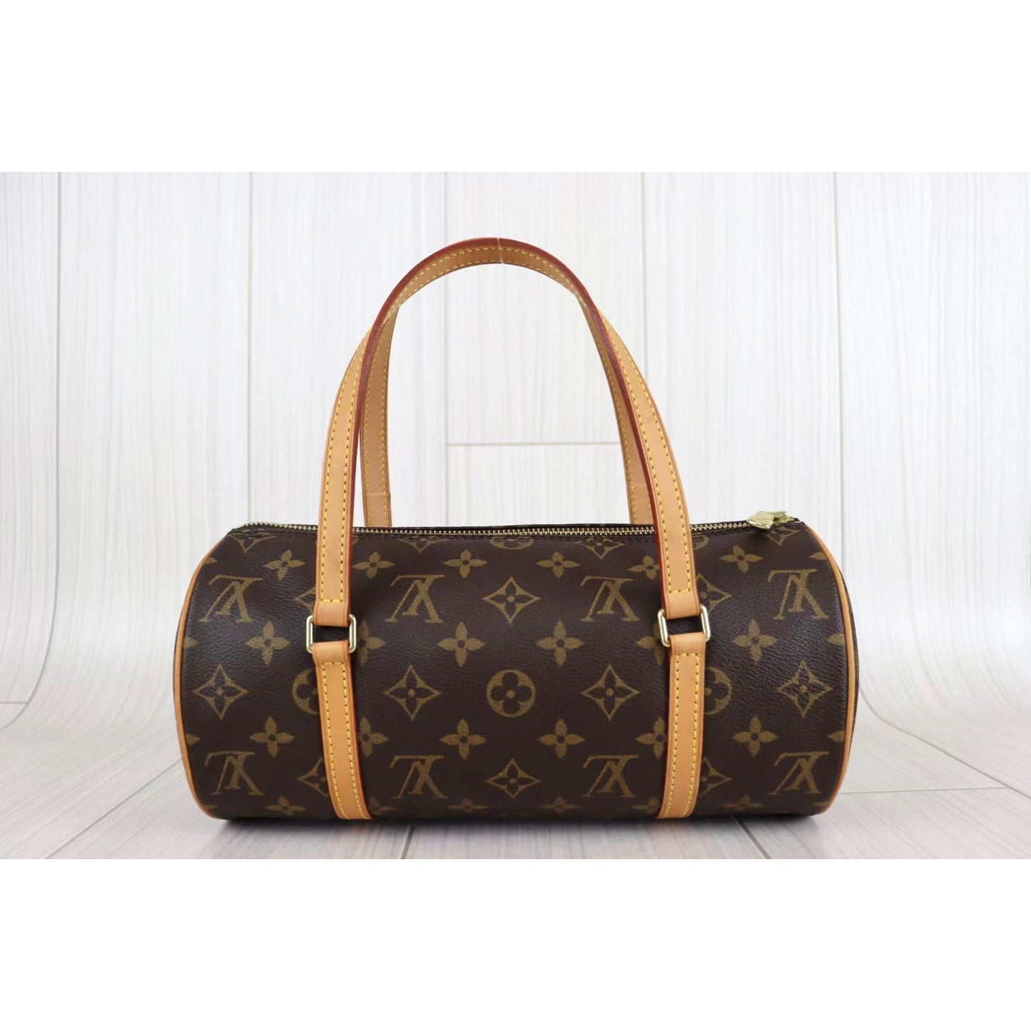 Rank A ｜ LV Monogram Papillon 26 Handbag ｜082206