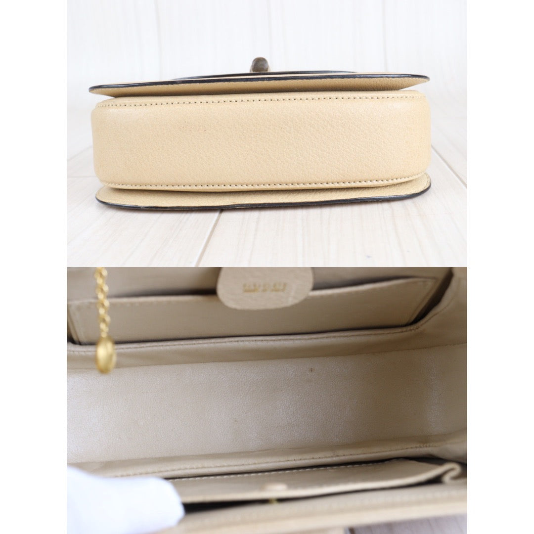 Rank A ｜ GUCCI Vintage Bamboo Hand Bag ｜23020703