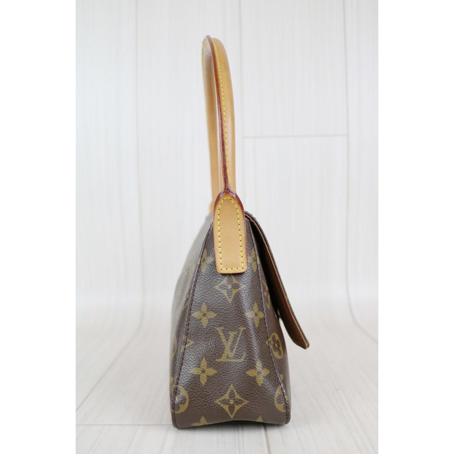 Rank AB ｜ LV Monogram Mini looping Shoulder Bag ｜040802