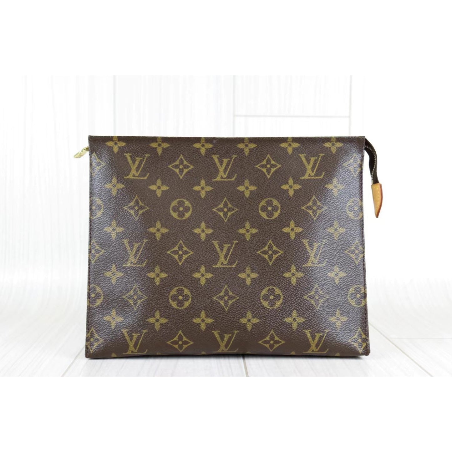 Rank A ｜ LV Monogram Pochette Toilette 26 ｜071207