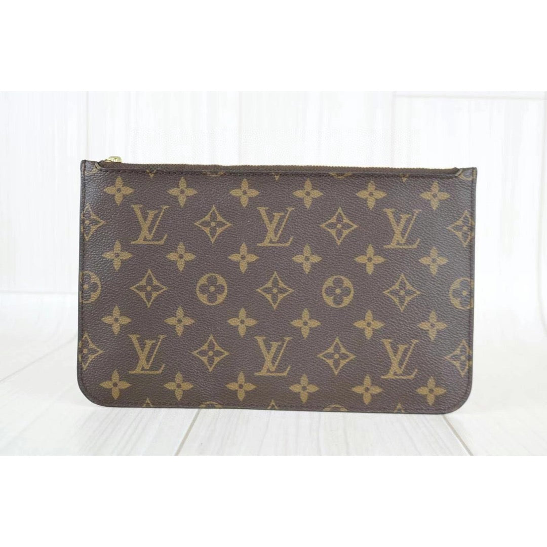 Rank A ｜ LV Monogram Neverful MM ｜22120203