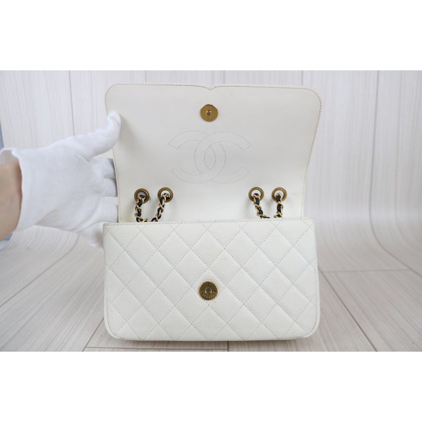 Rank A ｜ CHANEL Caviar Skin Shoulder Bag ｜052715