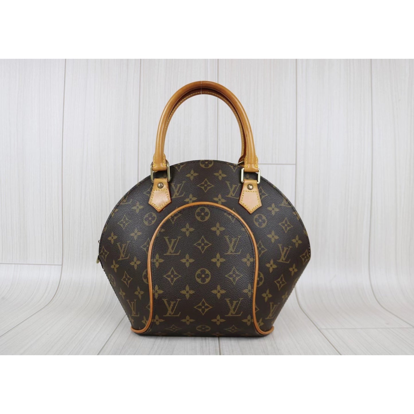 Rank A ｜ LV Monogram Ellipse PM ｜ 032406