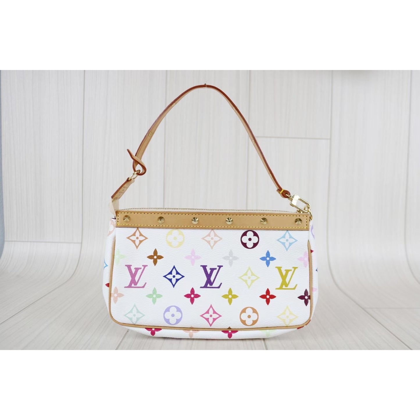 Rank SA｜ LV Monogram Multicolor Pochette Accessoires ｜061013