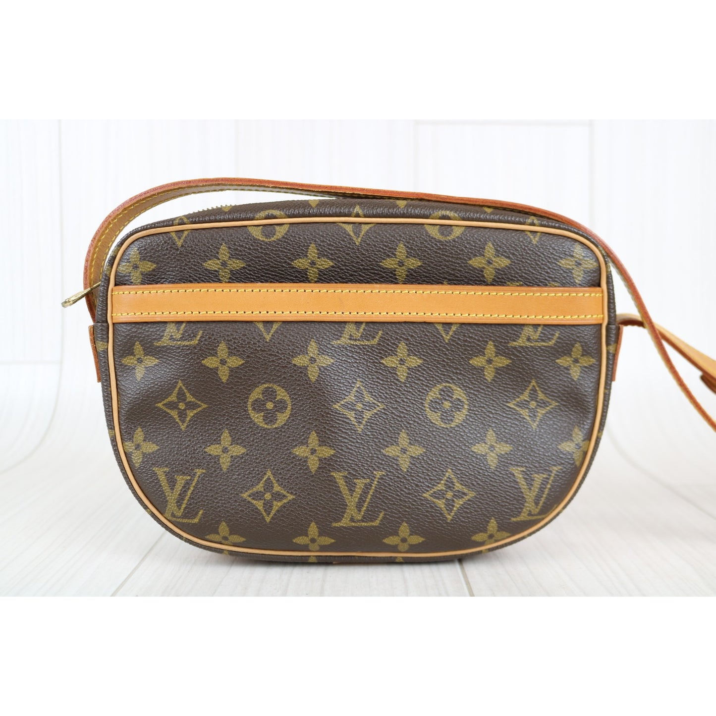 Rank A｜ LV Monogram Shoulder Bag ｜062102