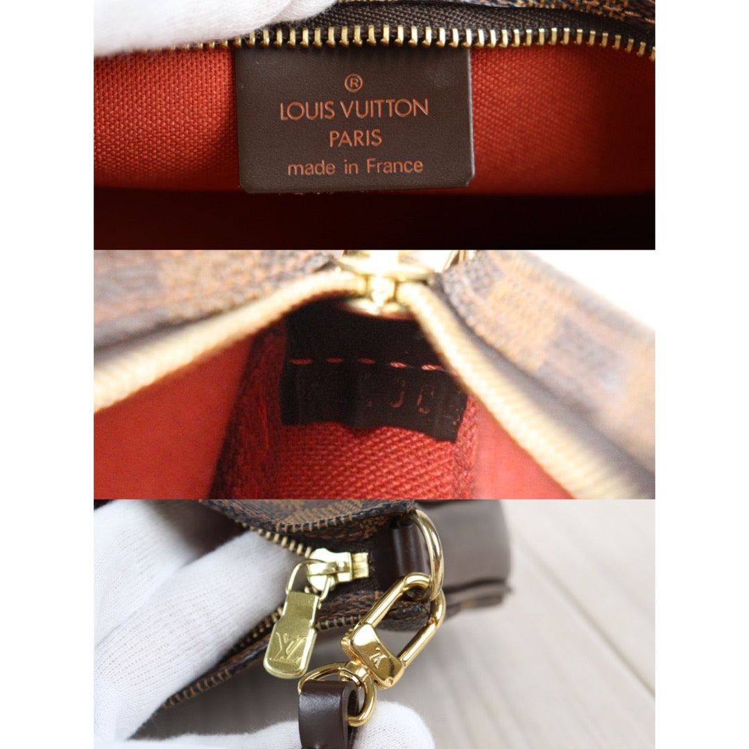Sold at Auction: Louis Vuitton, Louis Vuitton Damier Azur Pochette  Accessoires