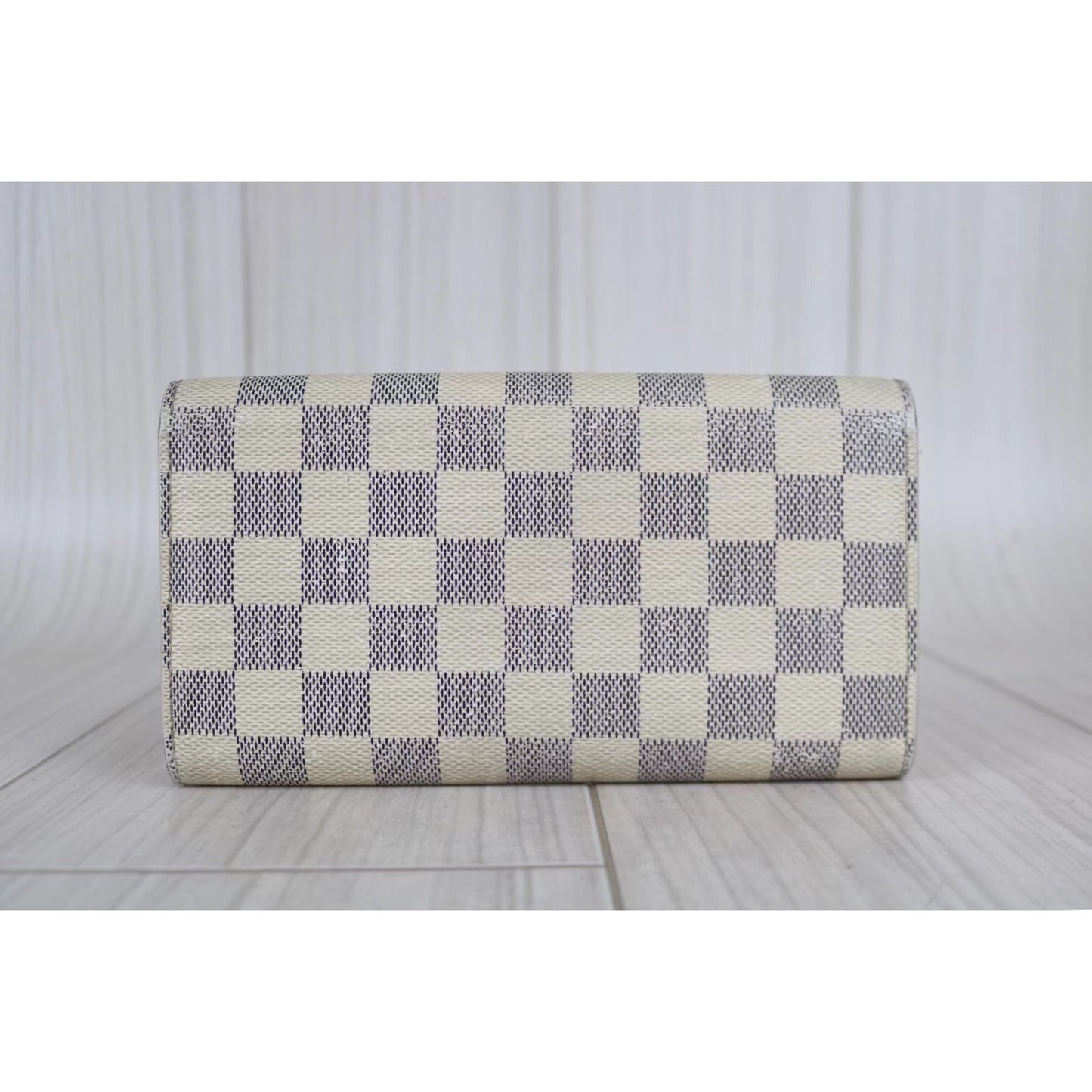 Rank B ｜ LV Damier Azur Wallet ｜030904