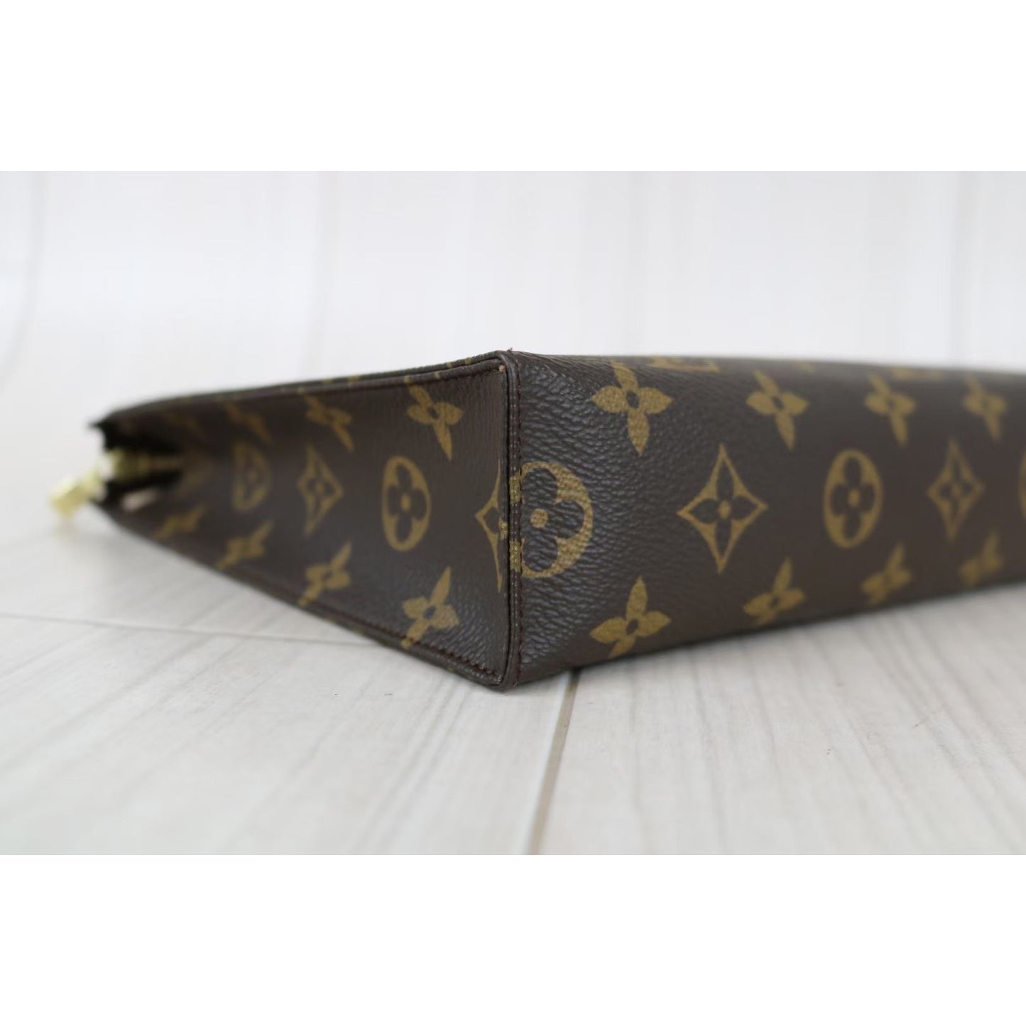 Rank SA ｜ LV Truth Toilet 28 Monogram Makeup Pouch｜031712