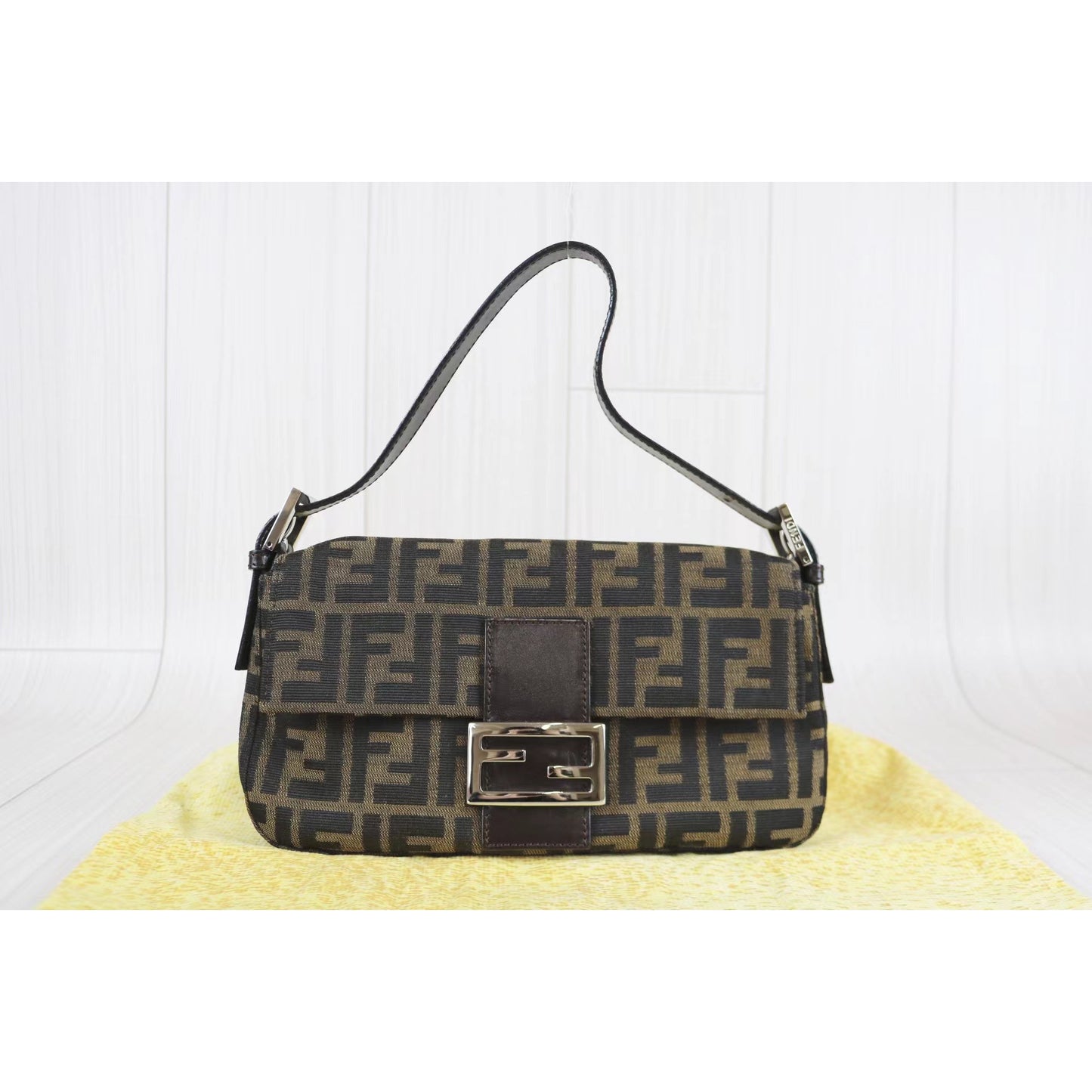 Rank A ｜ FENDI Zucca Mamma Baguette Shoulder Bag ｜032411