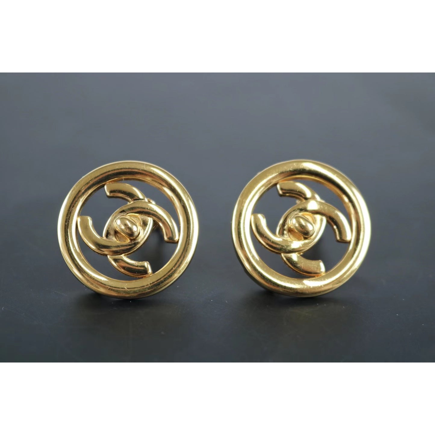 Rank SA ｜CHANEL Coco Mark Earrings 18k Gold Plated ｜052802