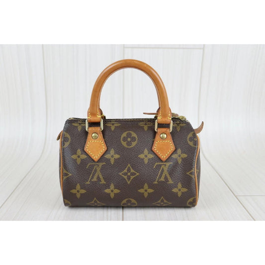 Rank AB ｜ LV Monogram Mini Speedy Handbag ｜22102105