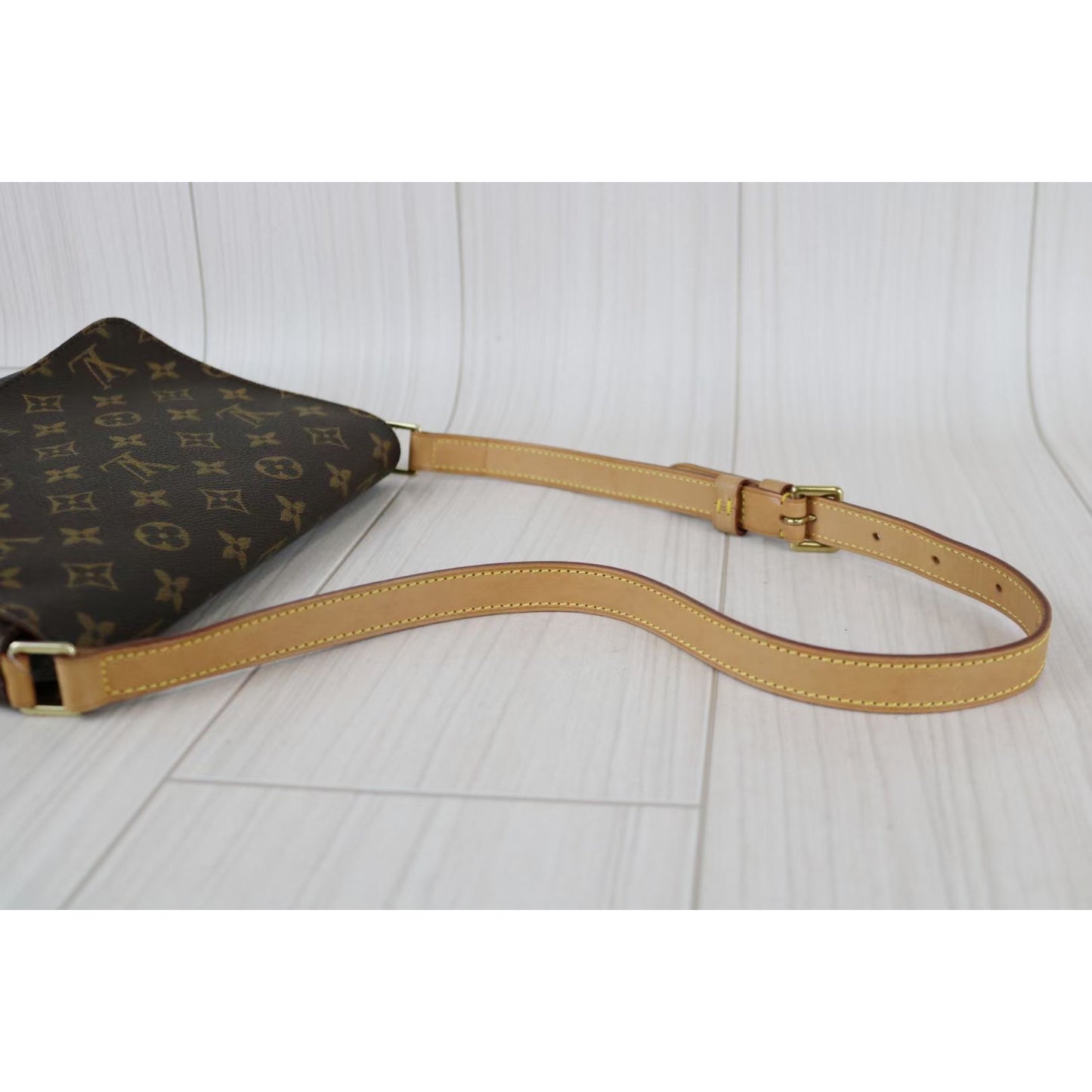 Rank A ｜ LV Monogram Musette Tango Shoulder Bag｜060811