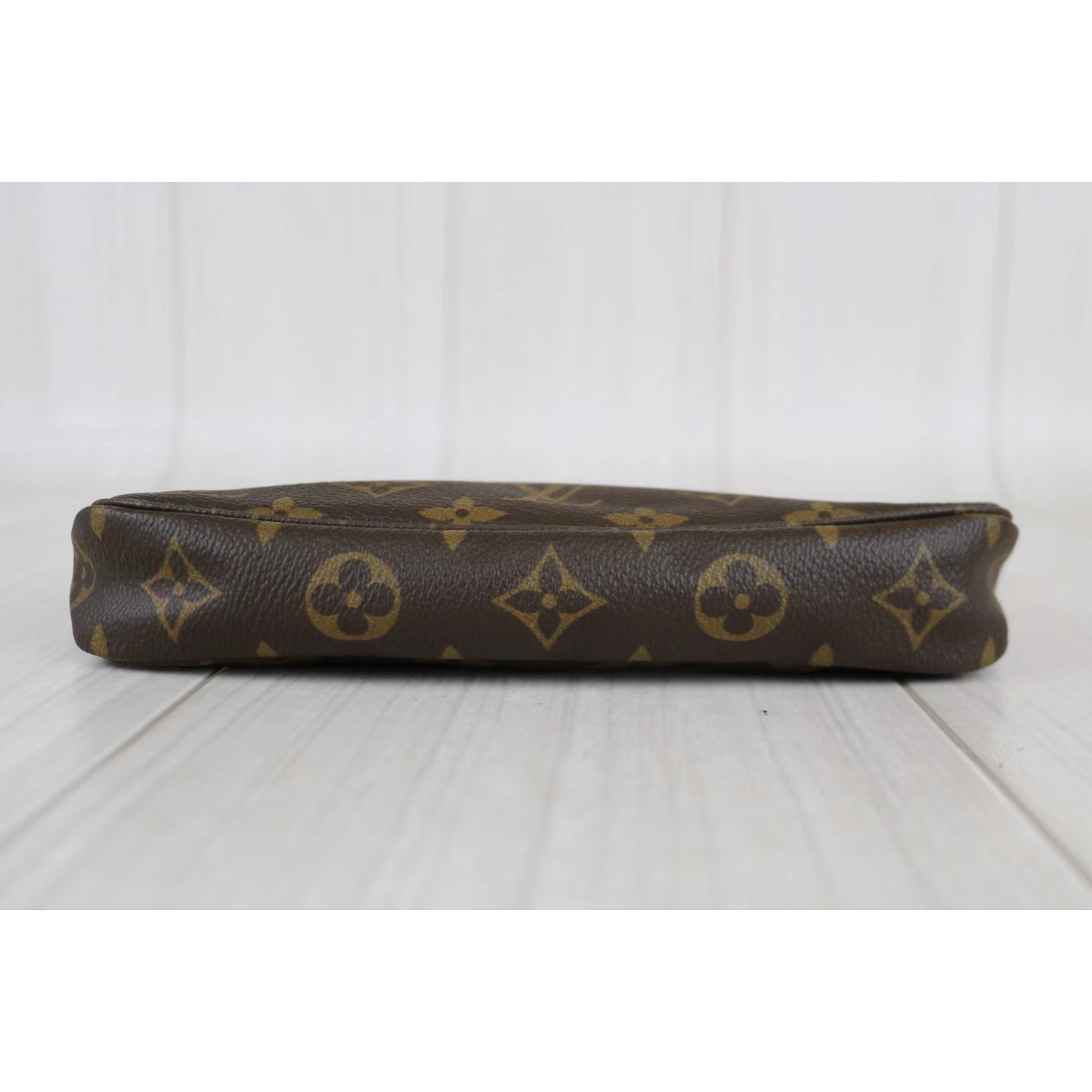 Rank SA ｜ LV Monogram Pochette Accessoires ｜062904