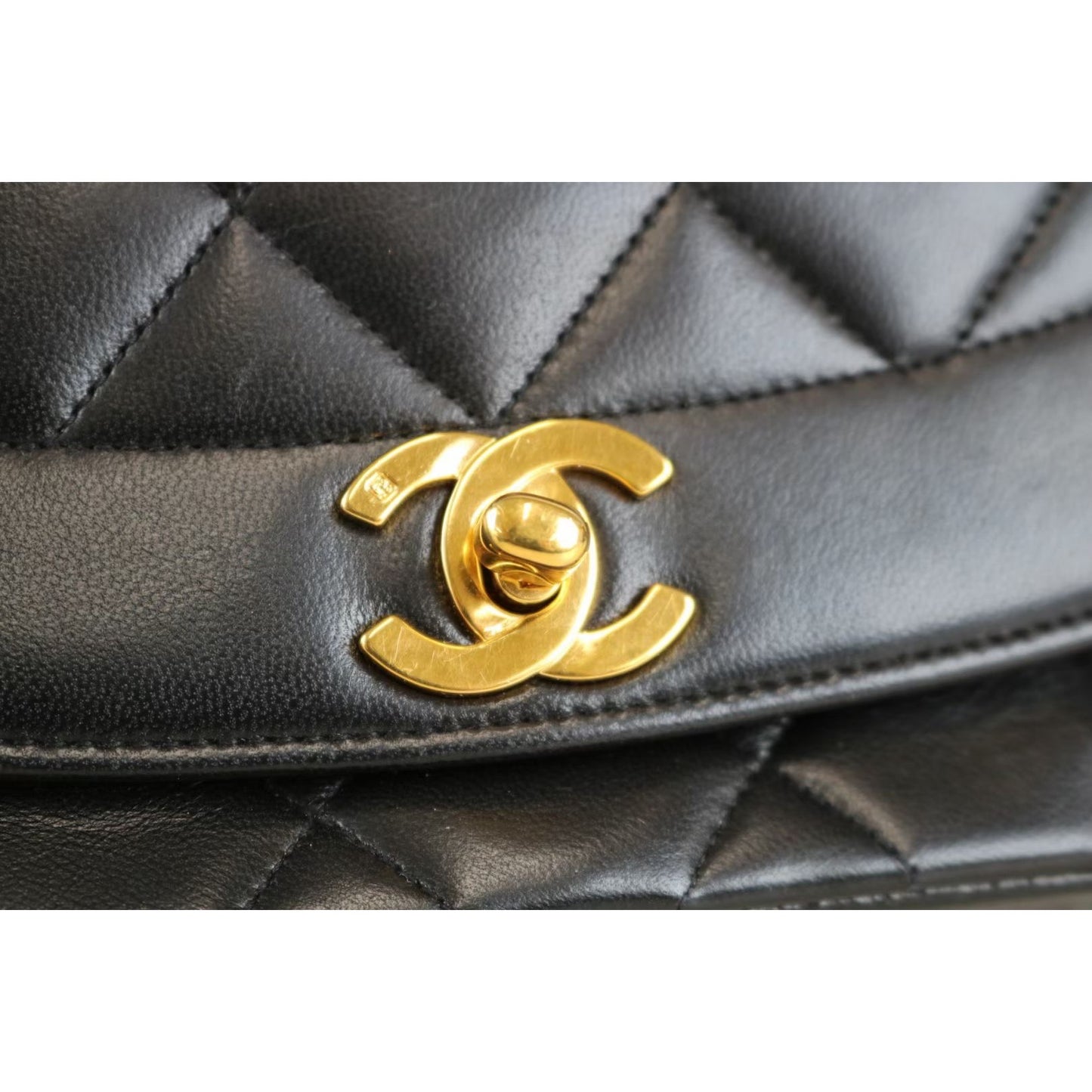 Rank A ｜ CHANEL Matrasse Diana Lamb Skin Double Flap Double Chain Bag ｜051021