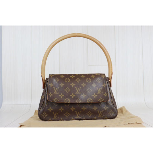 Rank AB ｜ LV Monogram Mini looping Shoulder Bag ｜072015