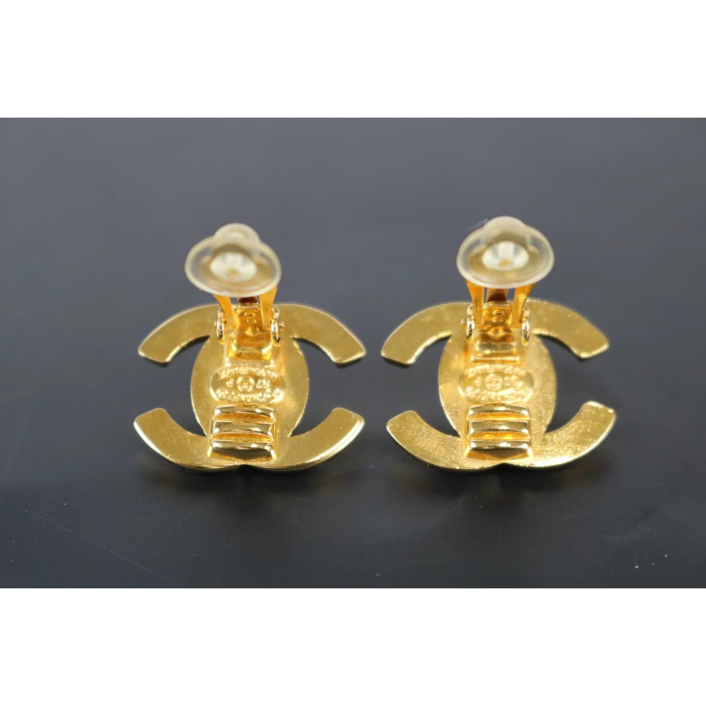 Rank SA ｜CHANEL Vintage Earrings ｜051301