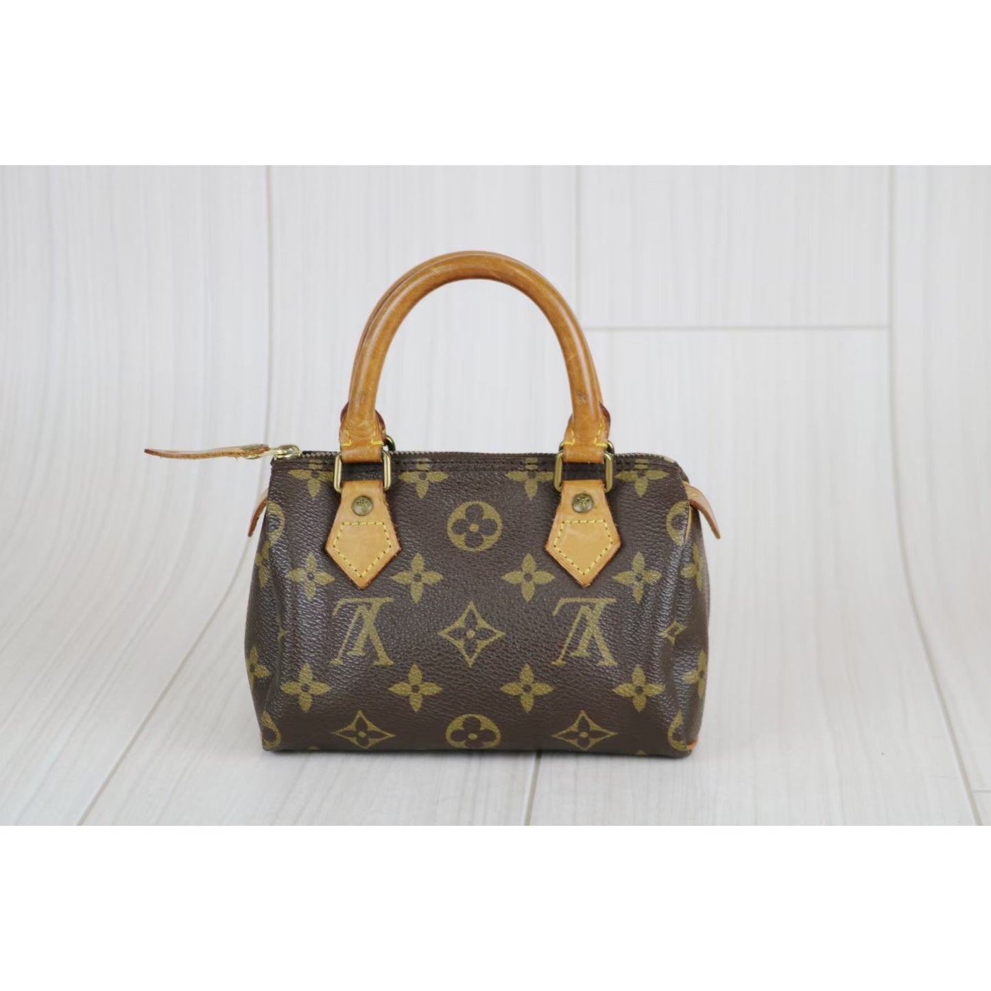 Rank AB ｜ LV Monogram Mini Speedy Handbag ｜031921