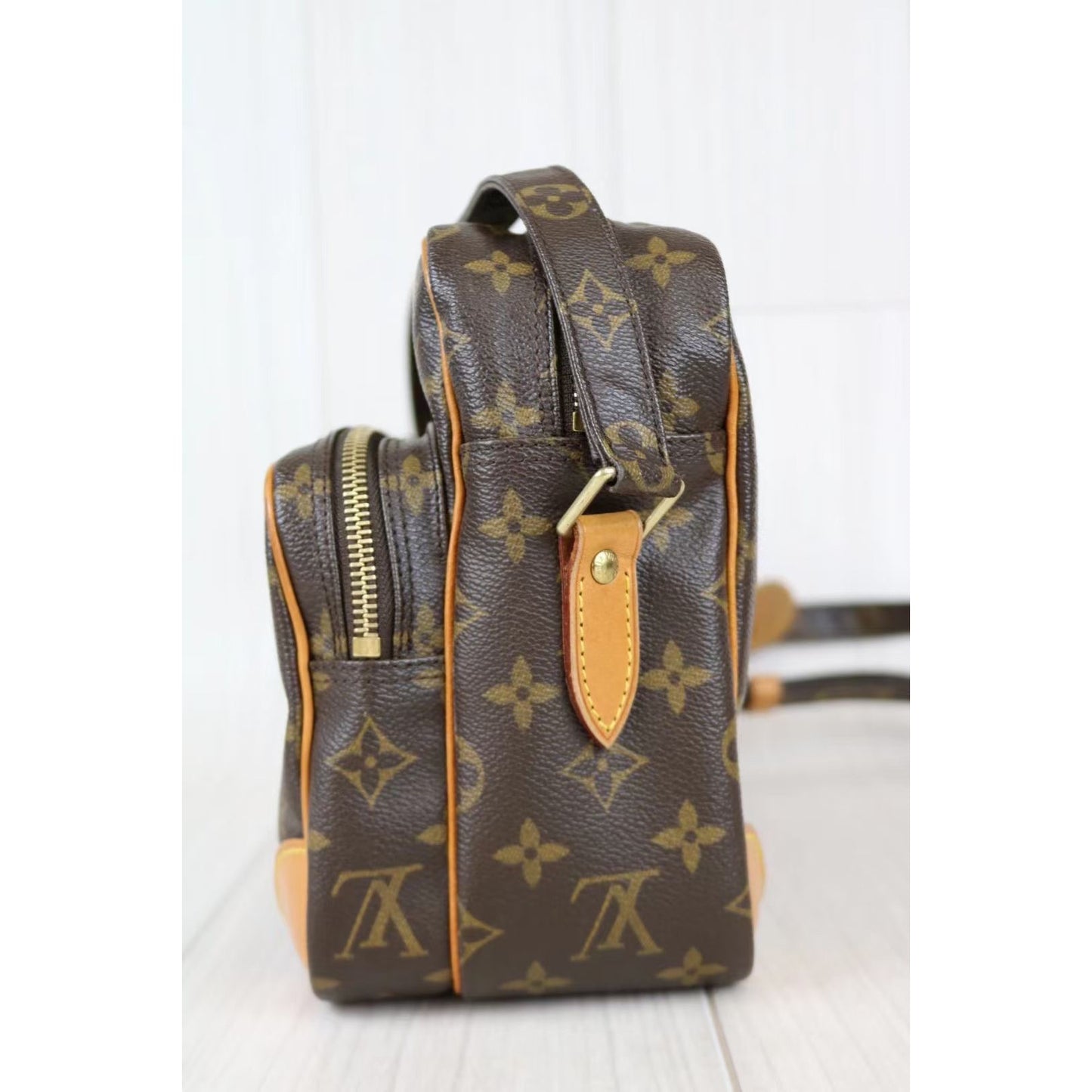 Rank A ｜LV Monogram Nyle Shoulder Bag ｜021717