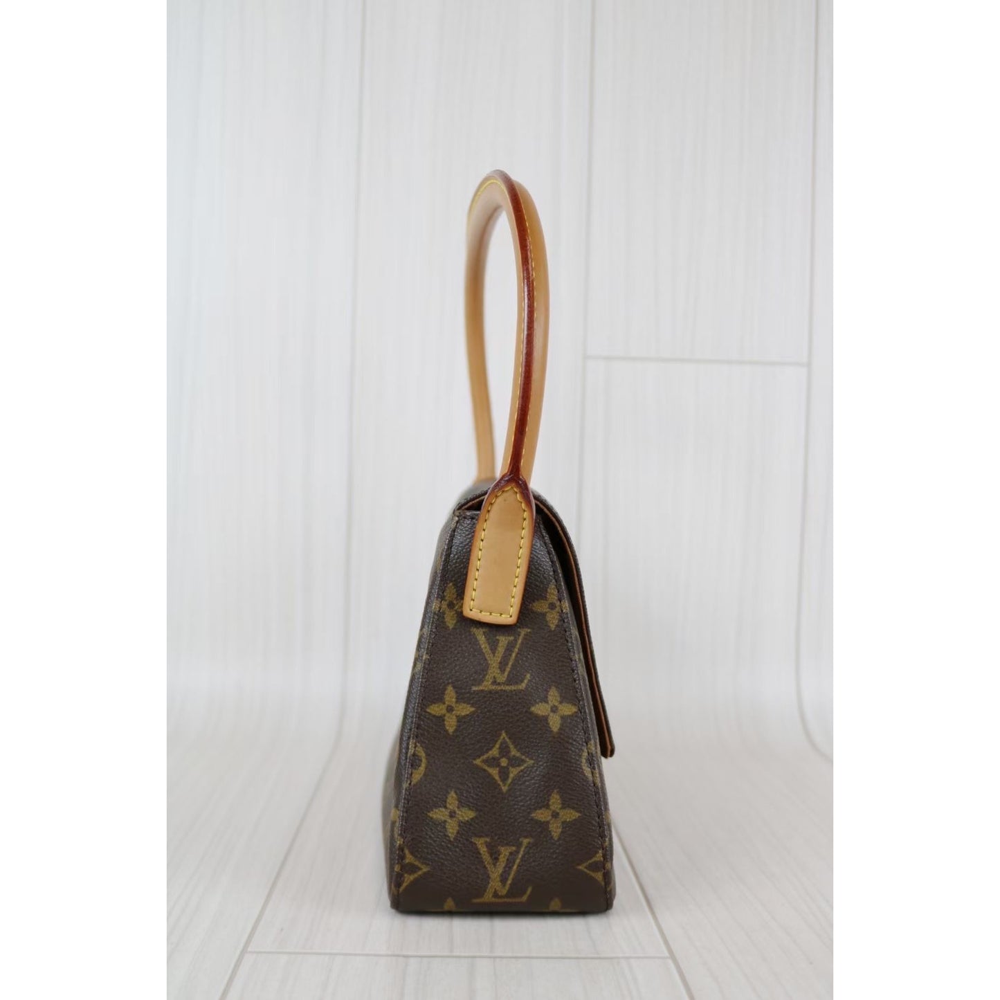 Rank A ｜ LV Monogram Mini Looping Shoulder Bag ｜062009