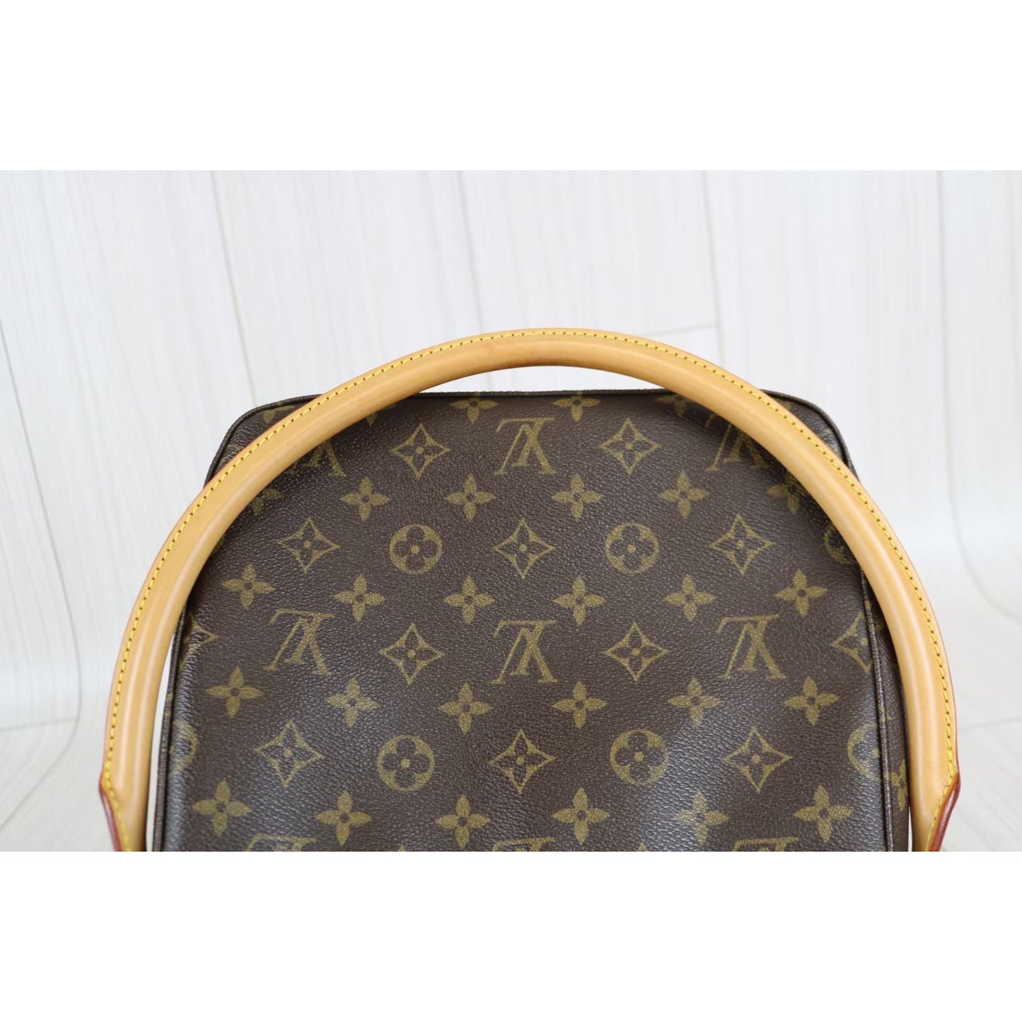 Rank A ｜ LV Monogram Looping MM Shoulder Bag ｜030109