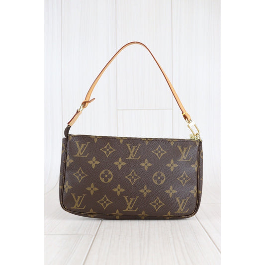 Rank A ｜ LV Monogram Pochette Accessoires ｜23021712