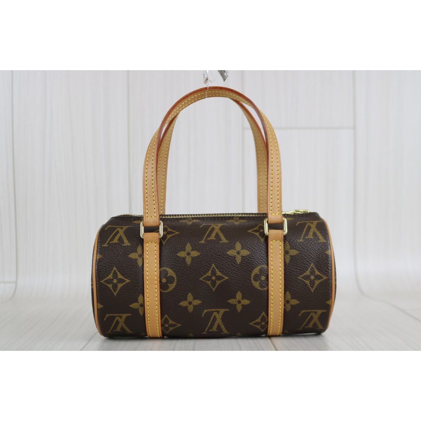 Rank SA ｜ LV Monogram Papillon 19 Handbag ｜062808