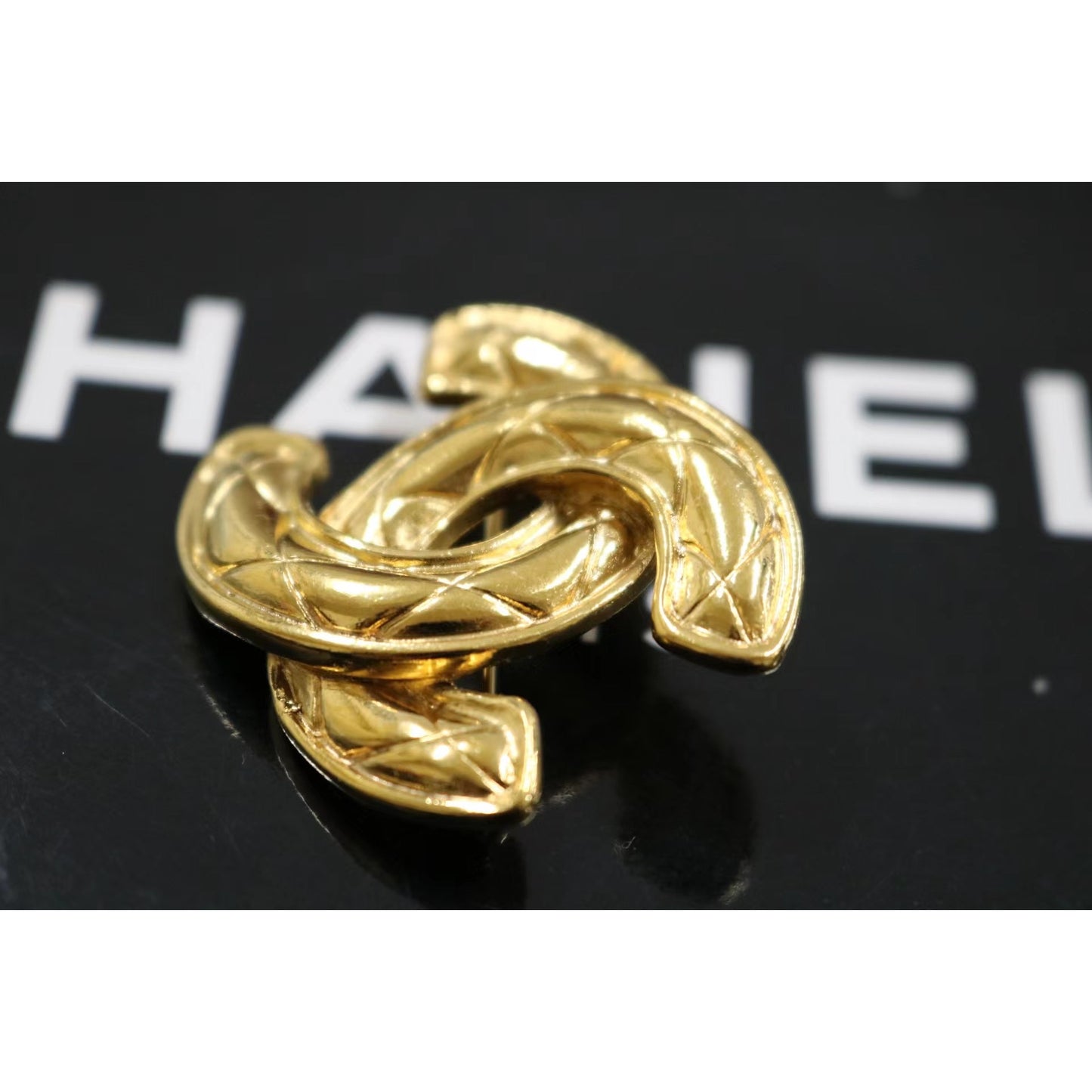 Rank SA ｜ CHANEL Coco Mark Brooch 18k Gold Plated  ｜032417