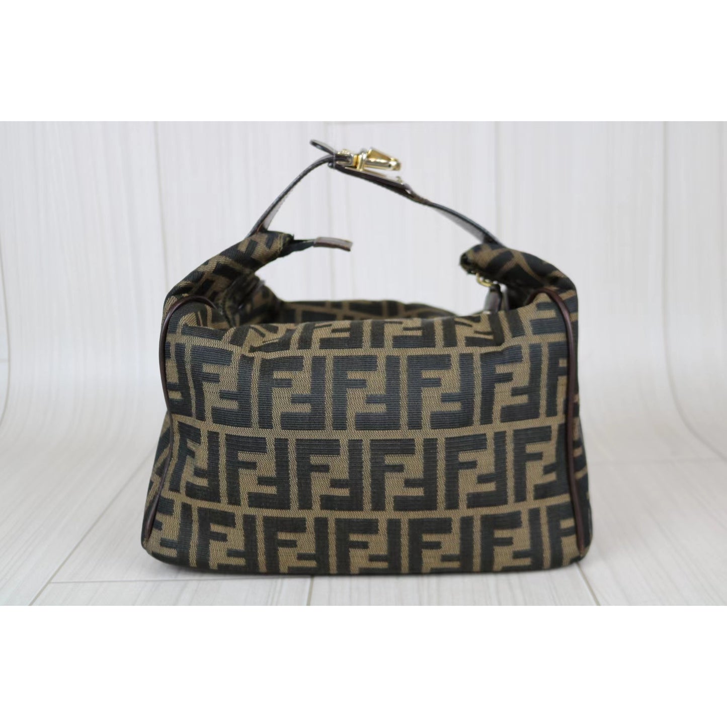 Rank A ｜ FENDI Zucca Mamma HandBag ｜101303