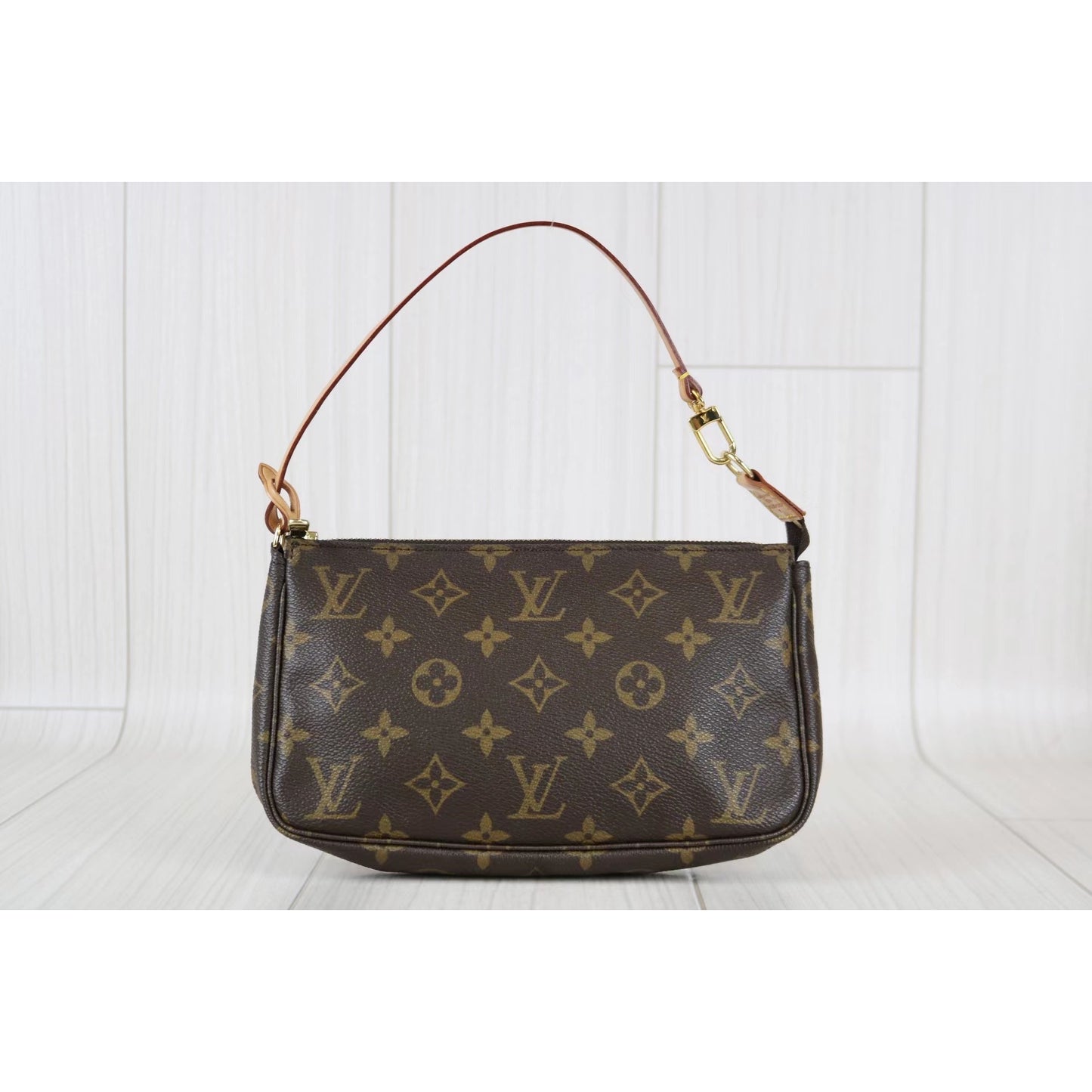 Rank A ｜ LV Monogram Pochette Accessoires ｜060807