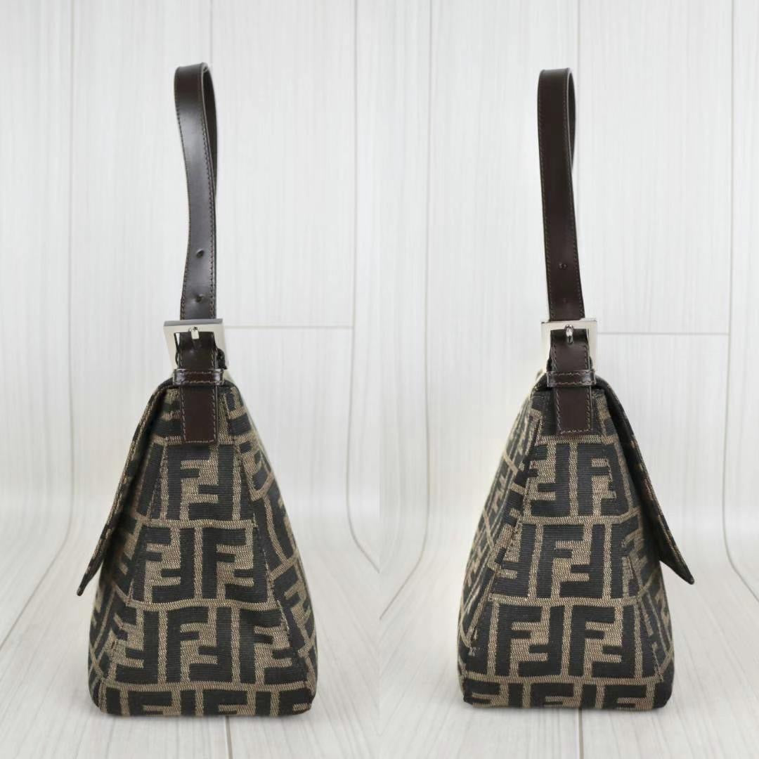 Rank A｜ FENDI Zucca Mamma Baguette Shoulder Bag ｜22120507