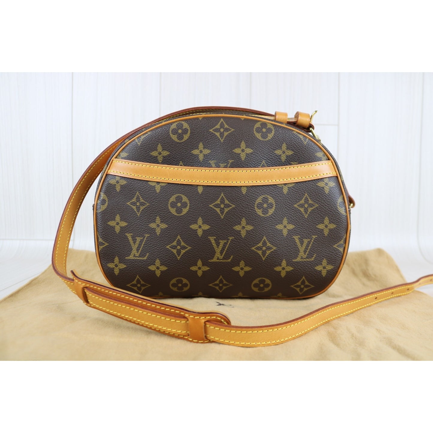 Rank A ｜LV Monogram Blower Shoulder Bag｜070202