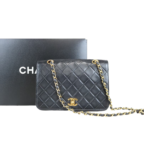 Rank A ｜ CHANEL Vintage Matrasse Lamb Skin Chain Shoulder Bag ｜032415