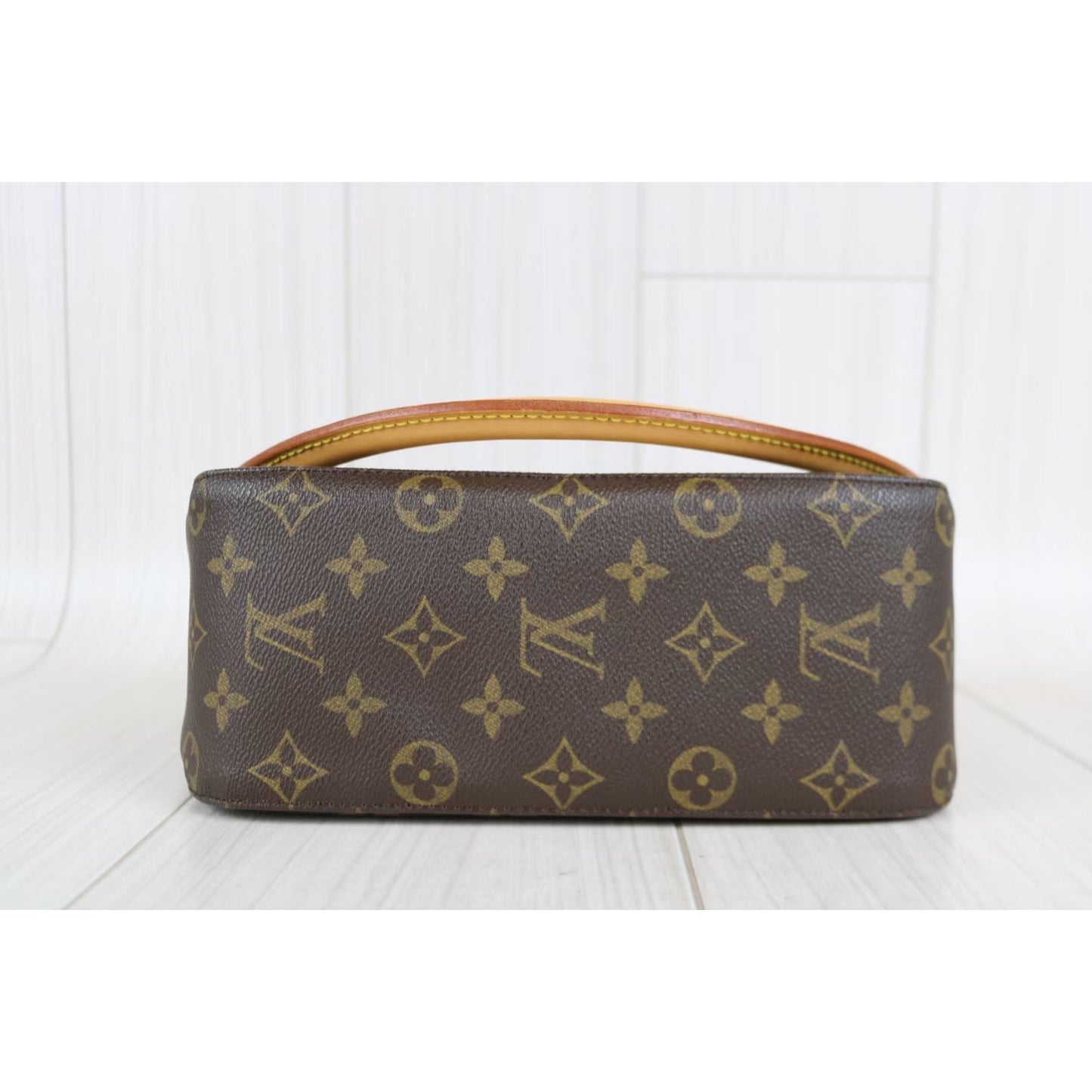 Rank A ｜ LV Monogram Looping MM Shoulder Bag ｜030109