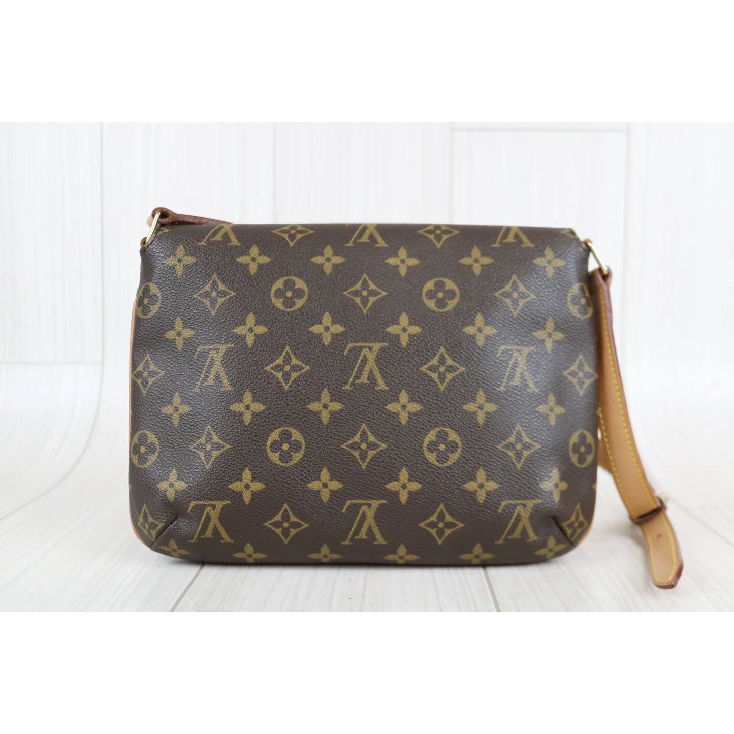 Rank A ｜ LV Monogram Musette Tango Shoulder Bag｜032303