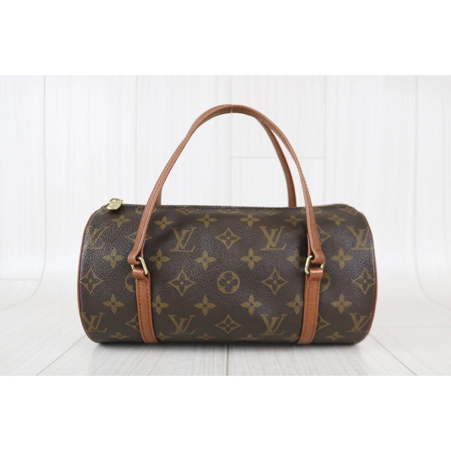 Rank A ｜ LV Monogram Papillon 26 Handbag ｜031006