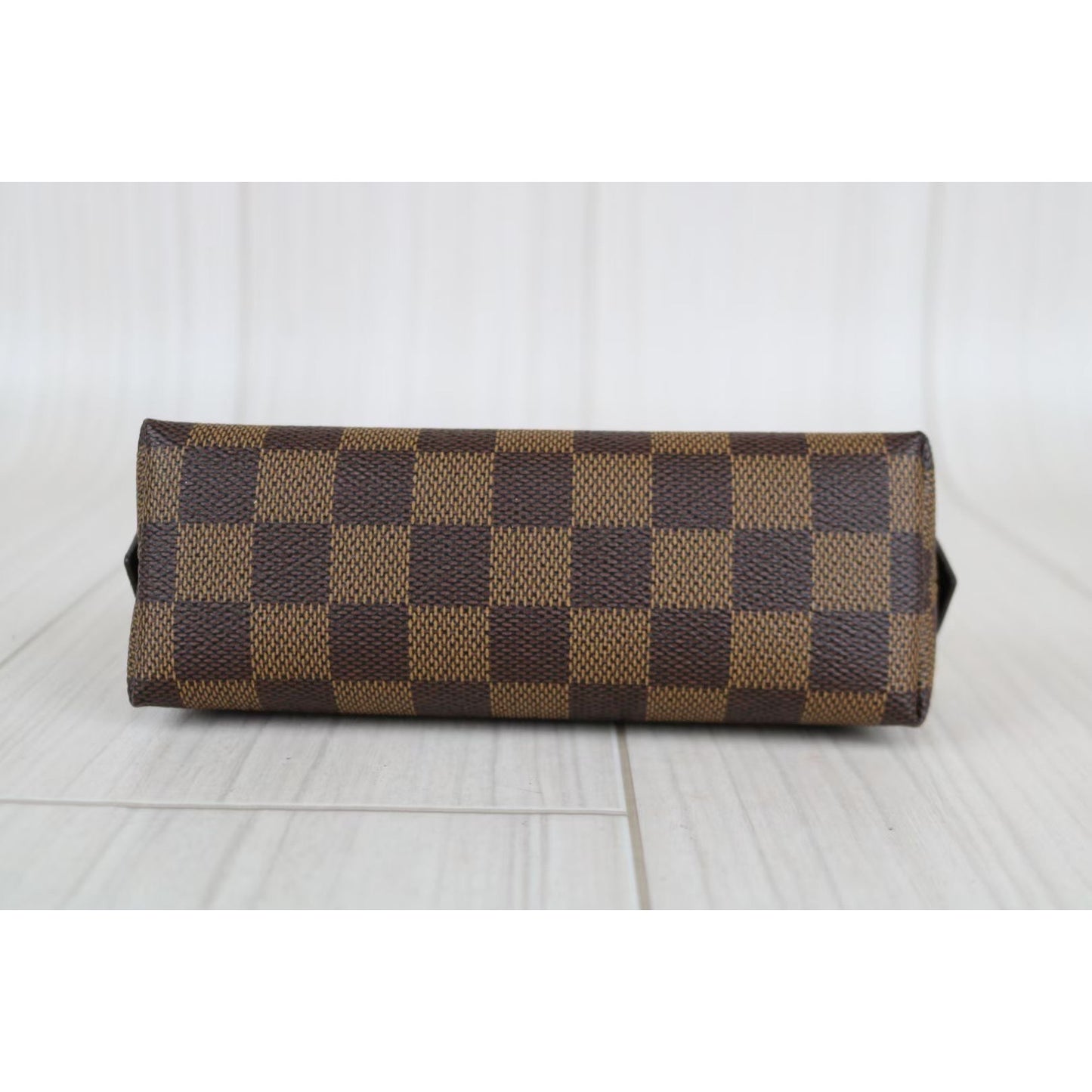 Rank A ｜ LV Damier Pouch ｜060501