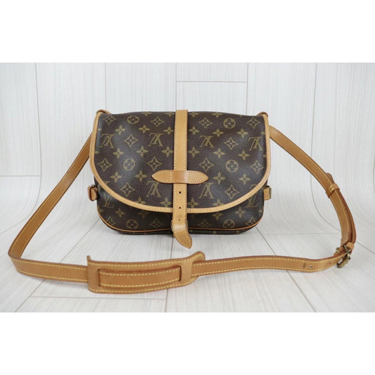 Rank AB｜ LV Monogram Saumur 30 Shoulder Bag｜22120804