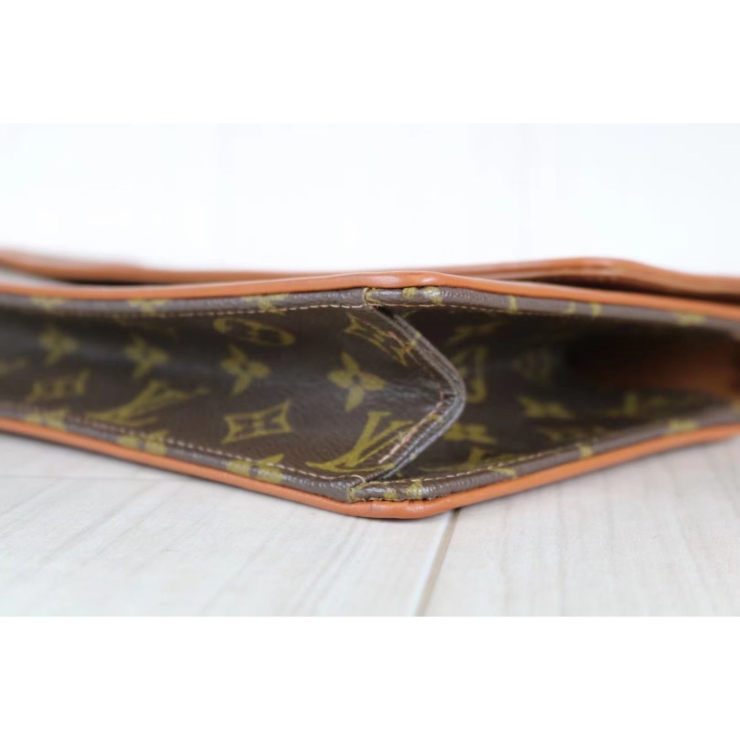 Rank A ｜ LV Monogram Clutch Bag｜051008