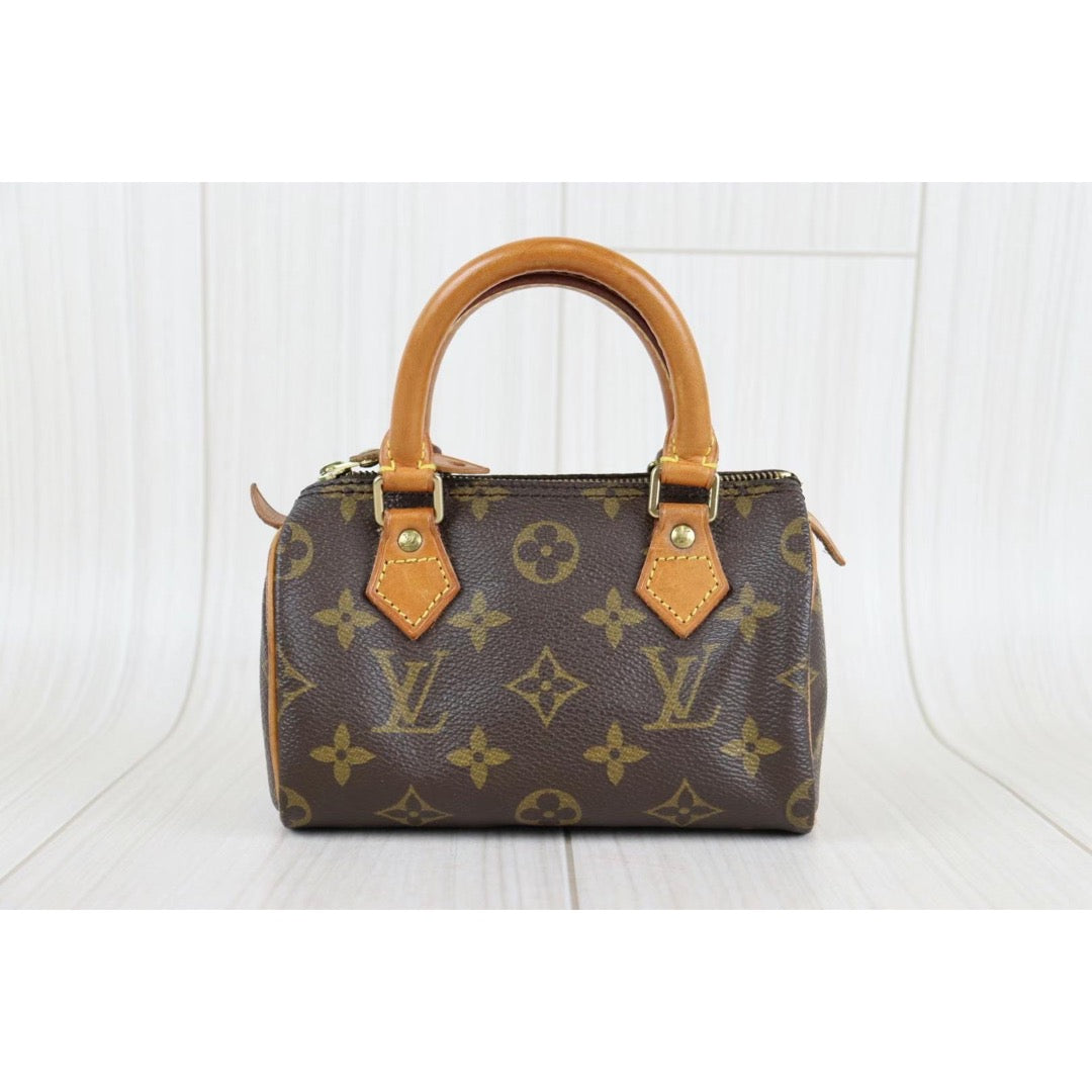 Rank AB ｜ LV Monogram Mini Speedy Handbag ｜22102105