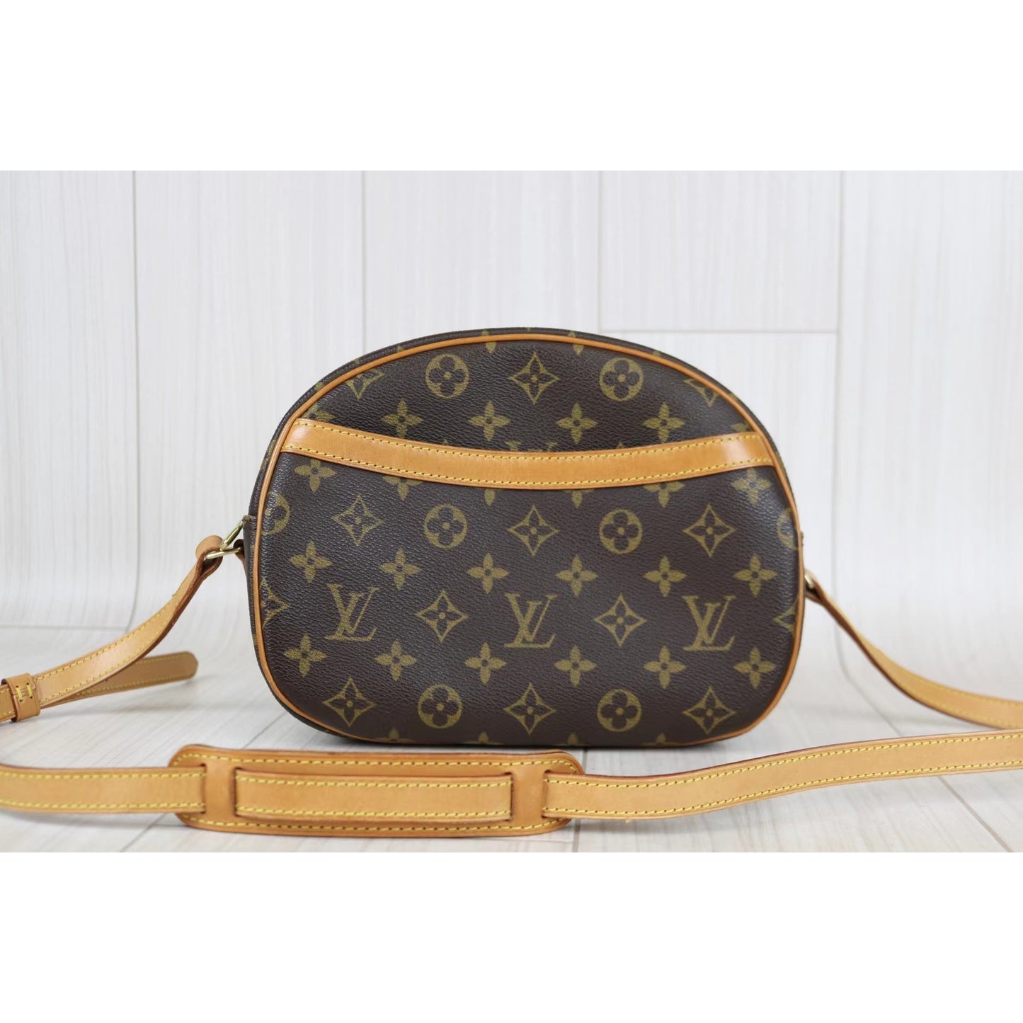 Rank A ｜ LV Monogram Blower Shoulder Bag｜021604