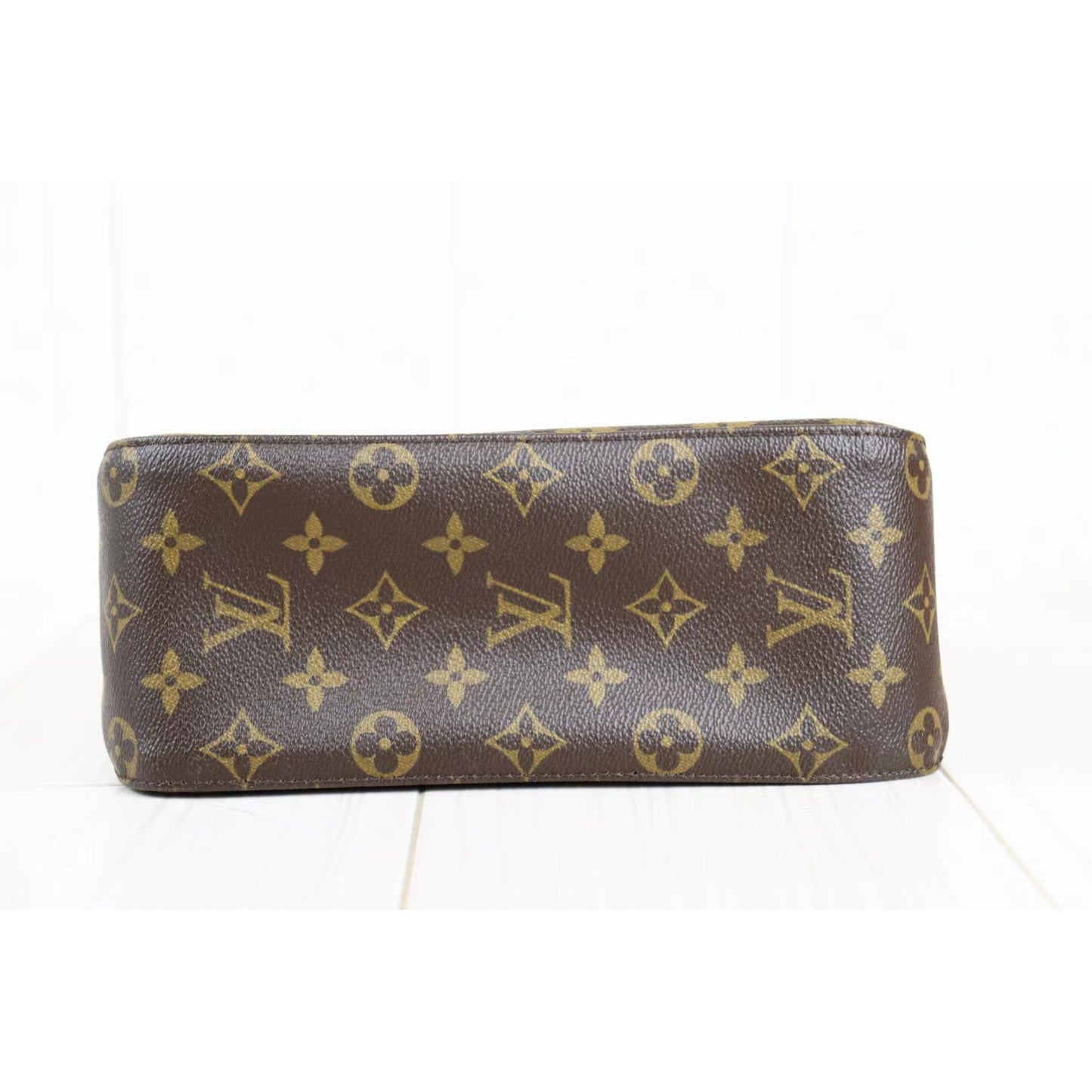 Rank SA ｜ LV Monogram Looping MM Shoulder Bag ｜072708