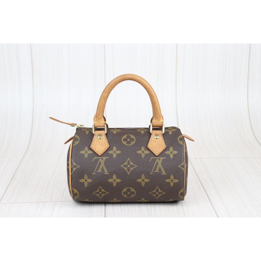 Rank AB ｜ LV Monogram Mini Speedy Handbag ｜23012508