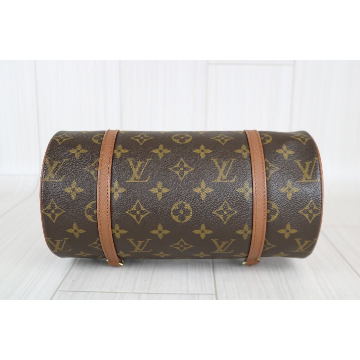 Rank A ｜ LV Monogram Papillon 26 Handbag ｜042006