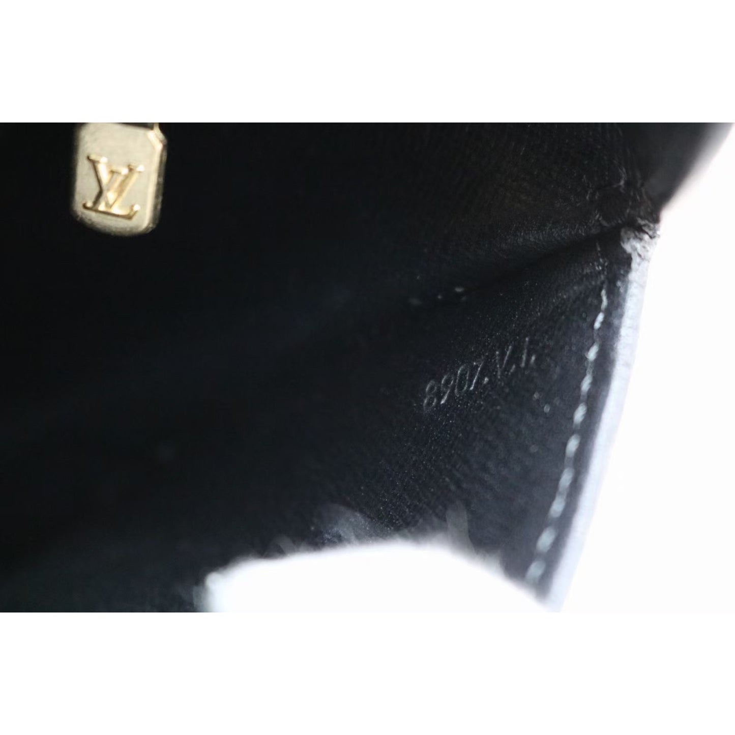 Rank AB ｜LV Epi Saint-Cloud Shoulder Bag｜030115