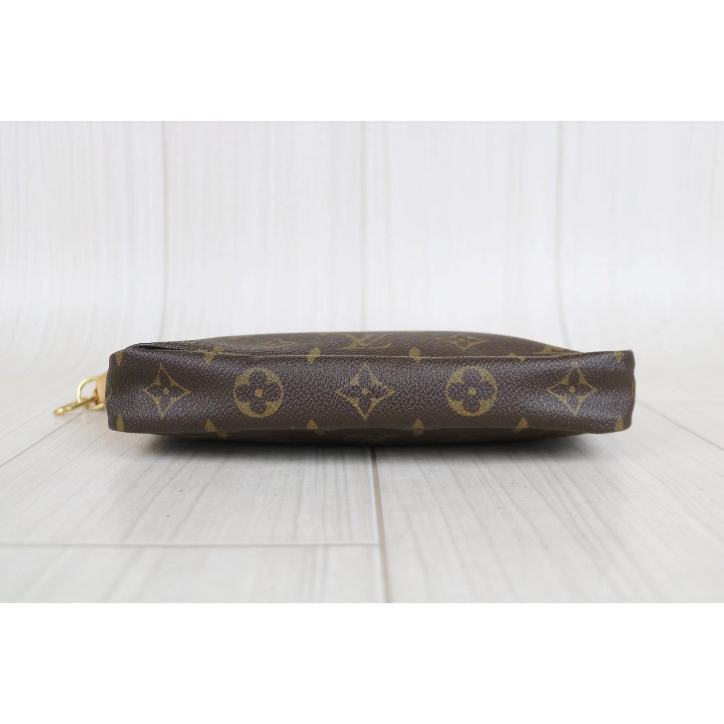 Rank A ｜ LV Monogram Pochette Accessoires ｜050905