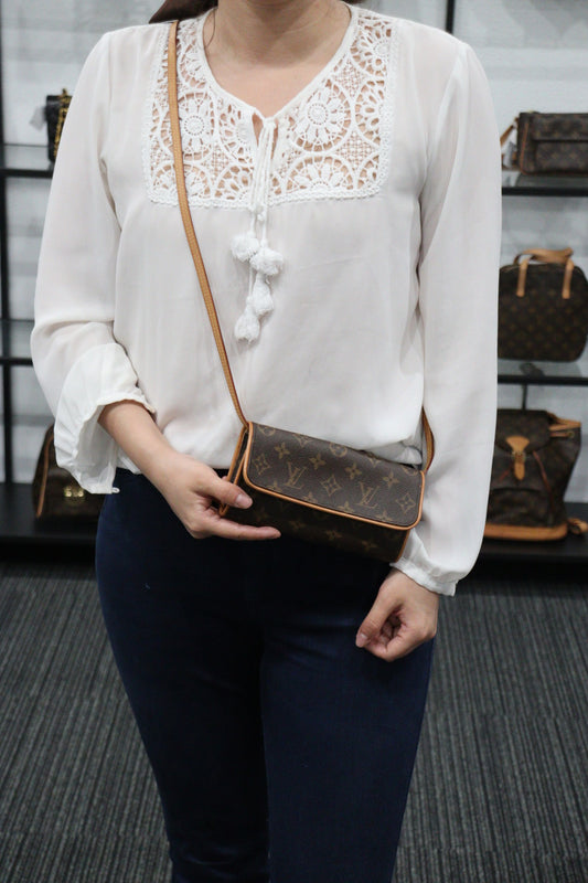 Rank AB ｜LV Monogram Pochette Twin PM｜23040403