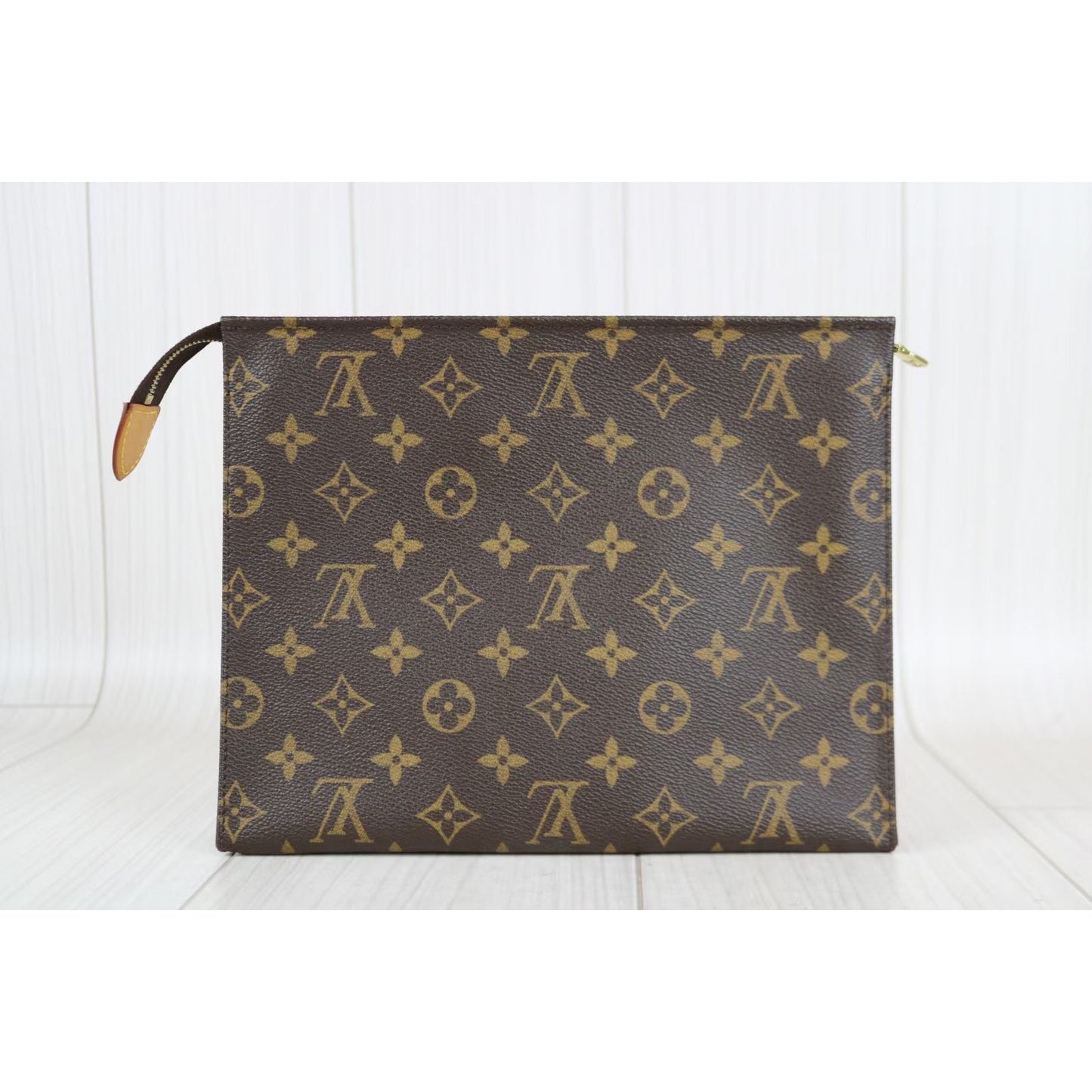 Rank SA ｜ LV　Monogram Pochette Toilette　｜021605